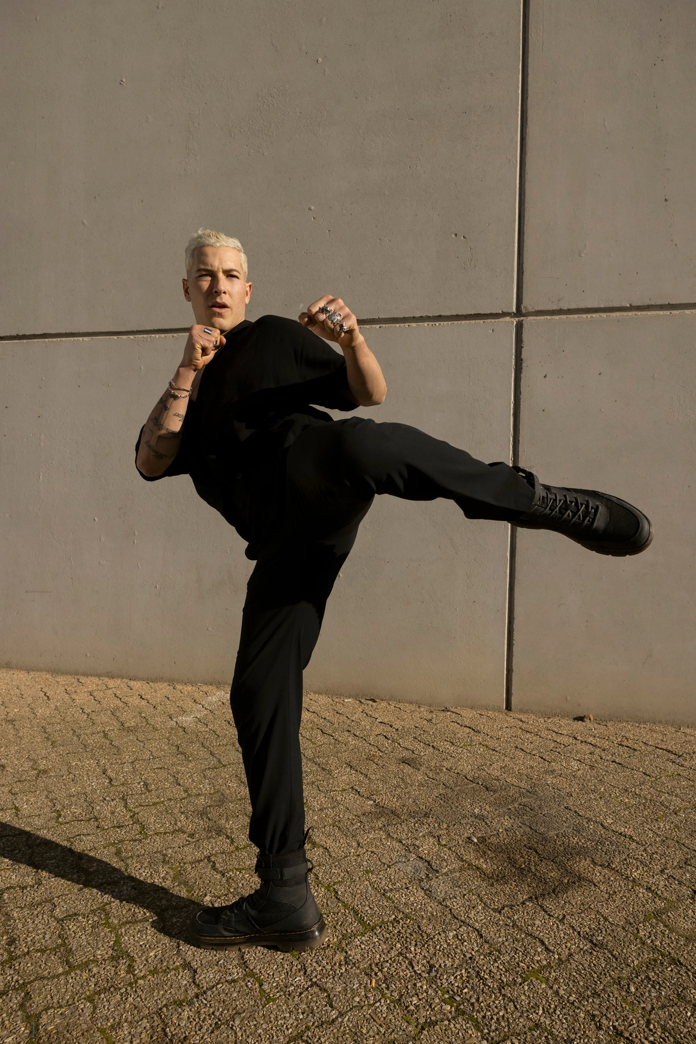 オフショット / タズ・スカイラー（サンジ）