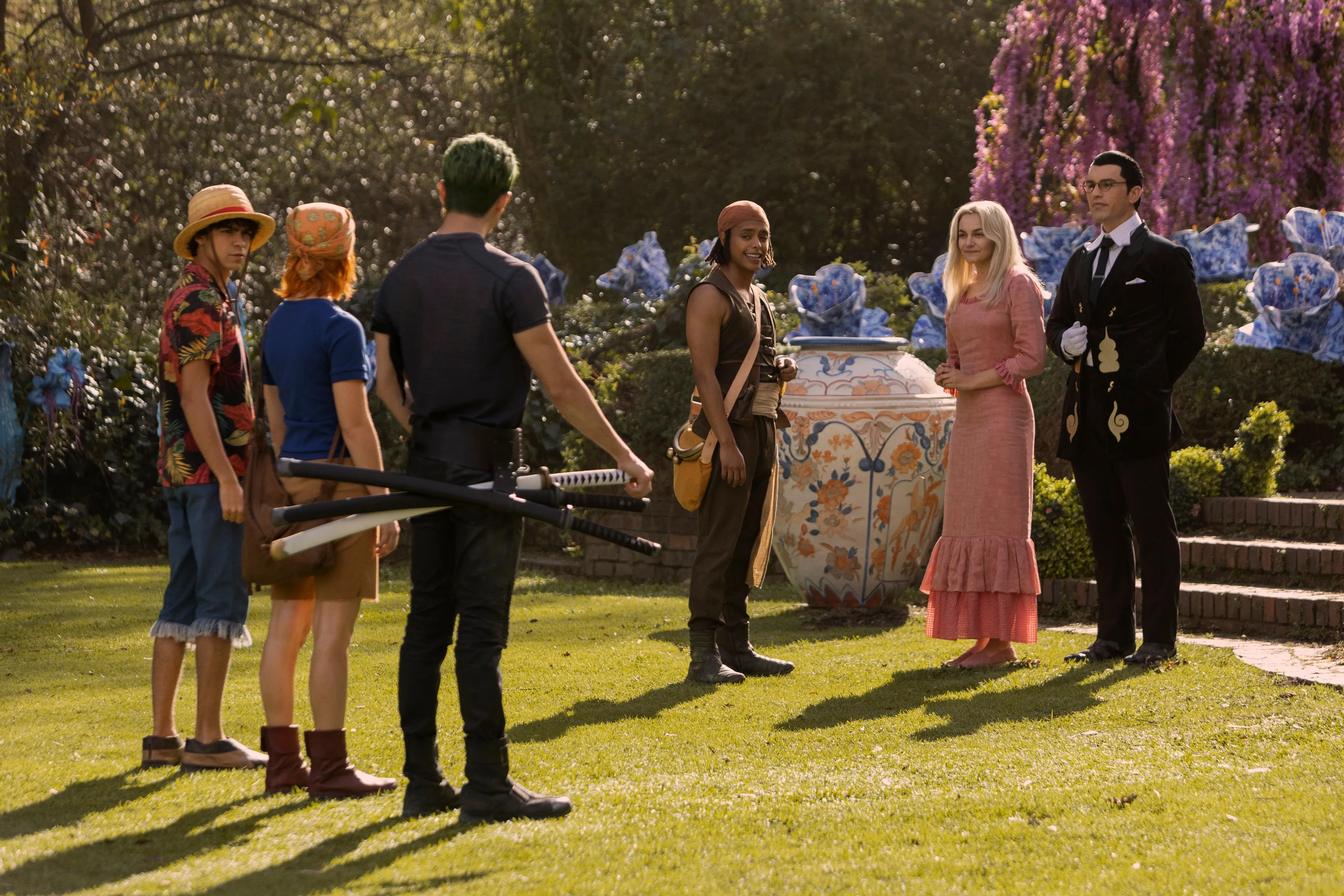 ルフィたちを「部下」としてカヤに紹介するウソップ