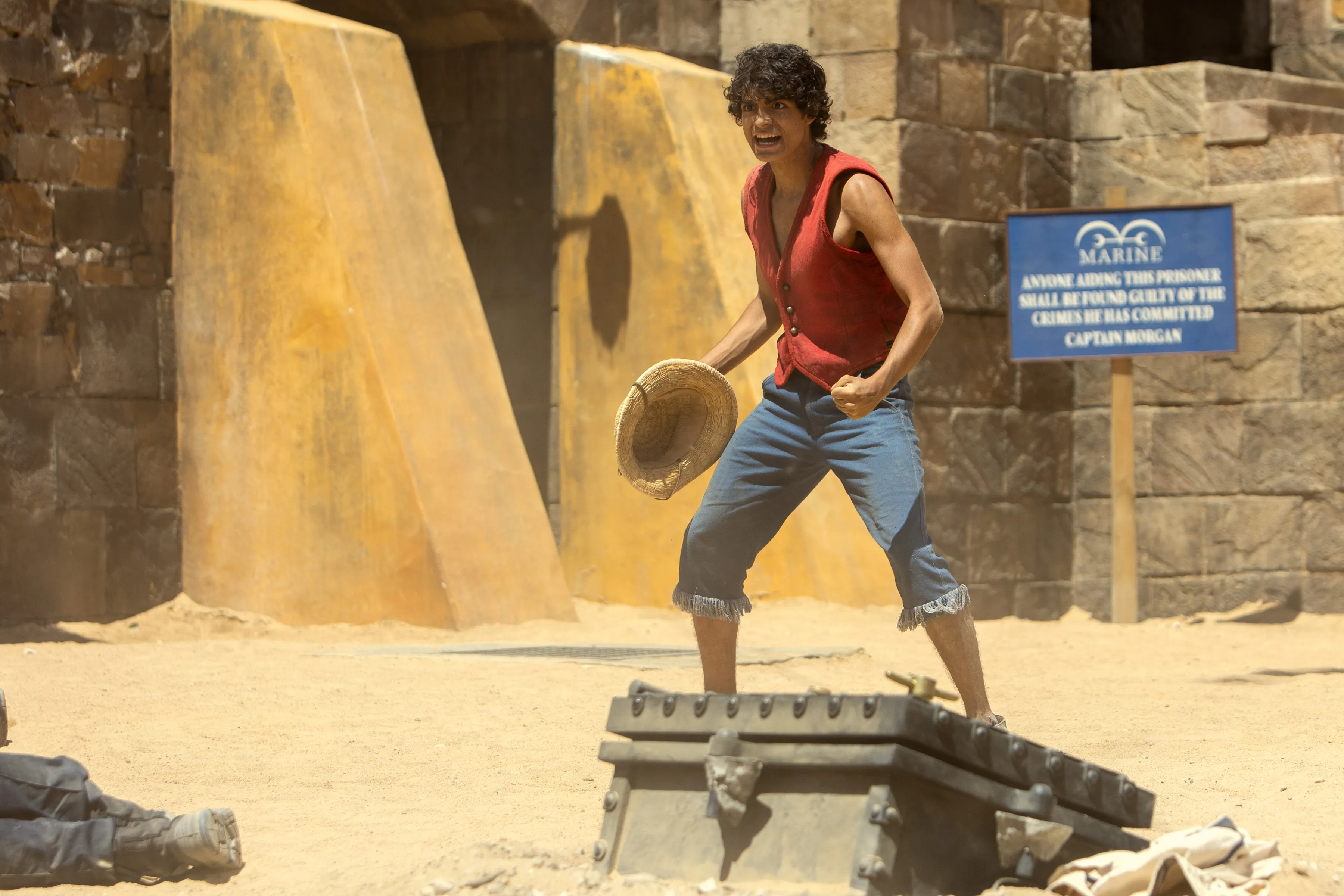 海軍支部大乱闘 ルフィ