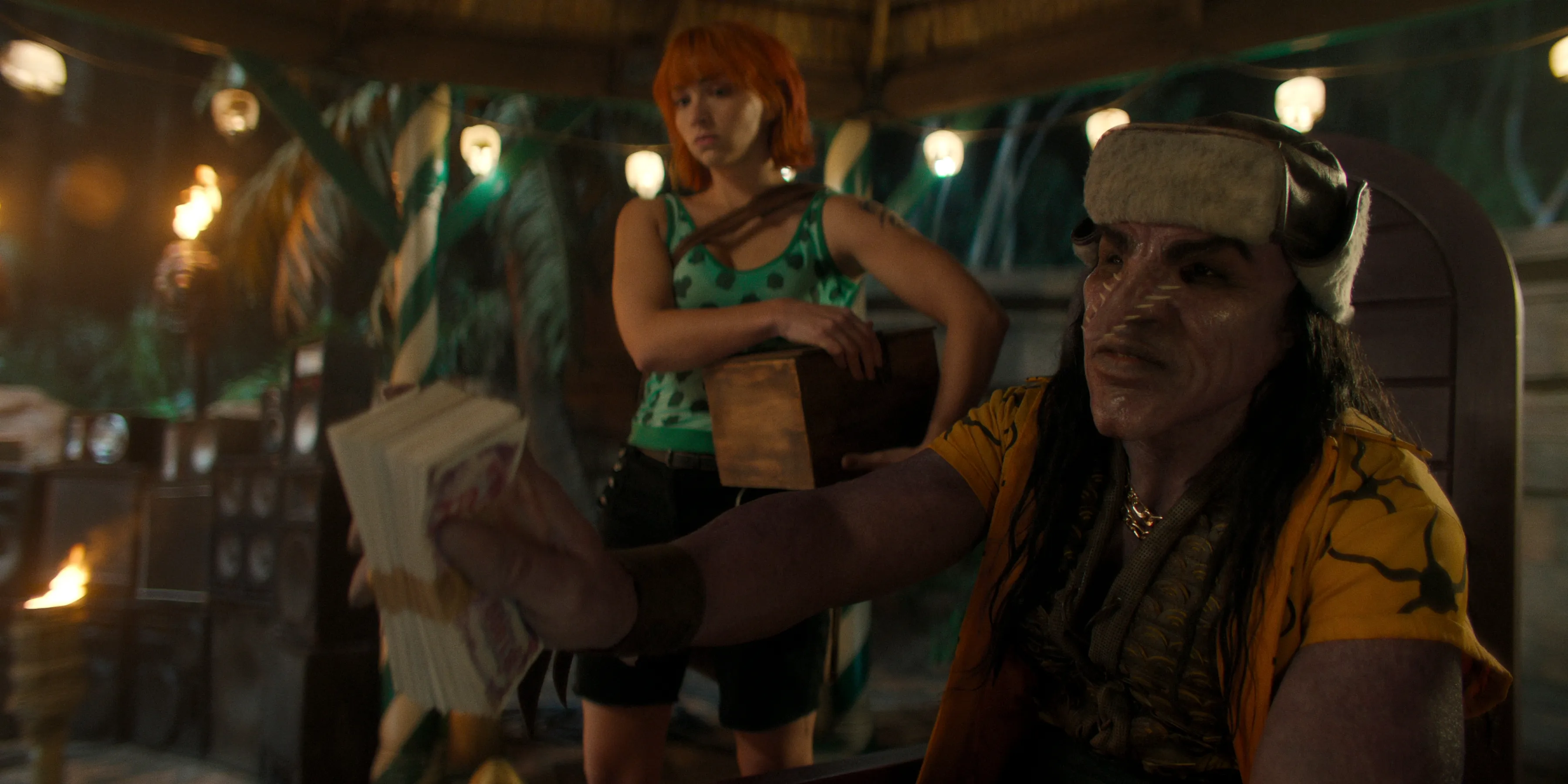 ナミとアーロンの関係とは...